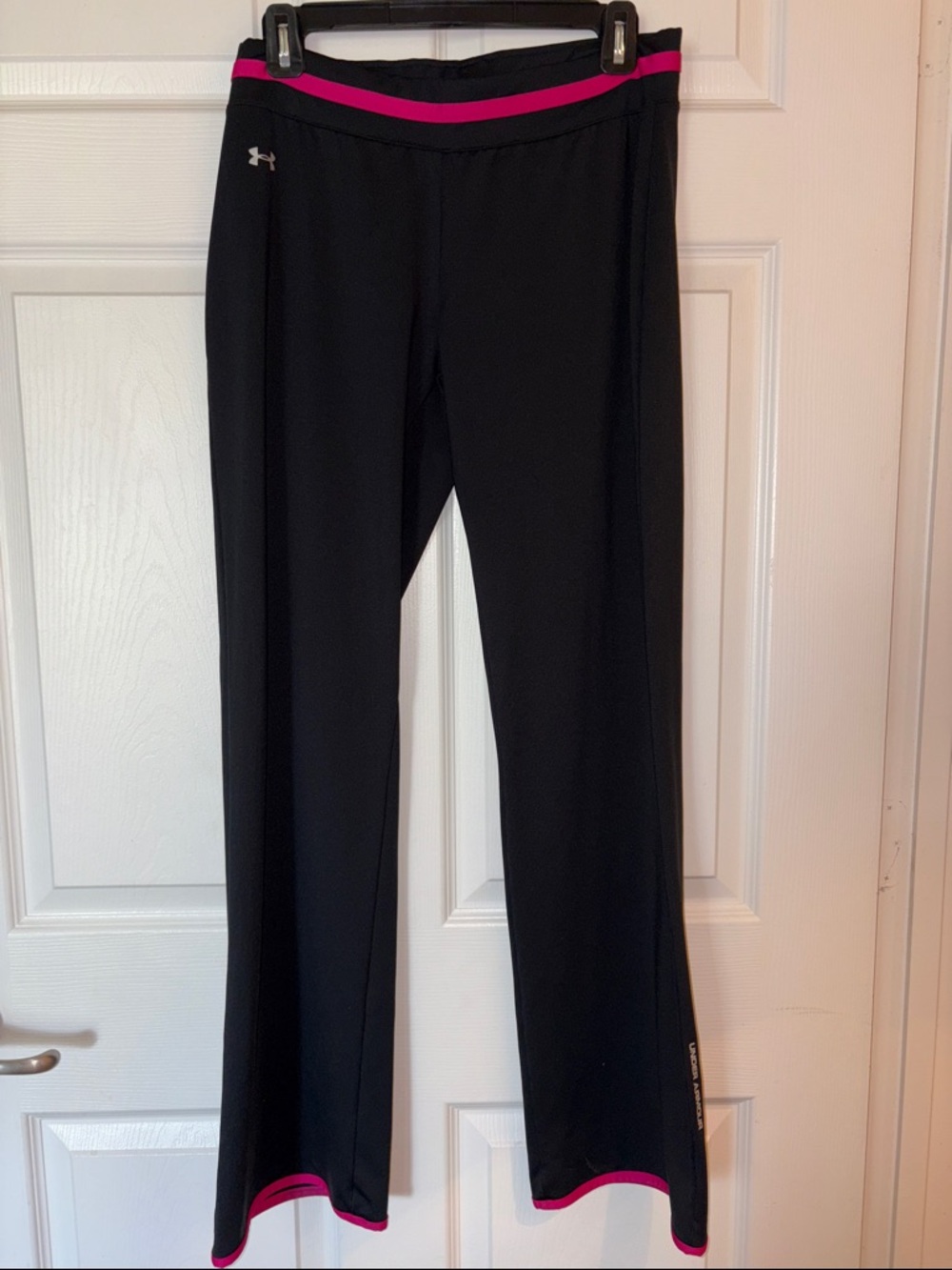 Under Armour Women’s Black Joggers with Pink Trim